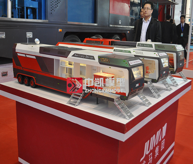 駿馬集團(tuán)-采油車模型